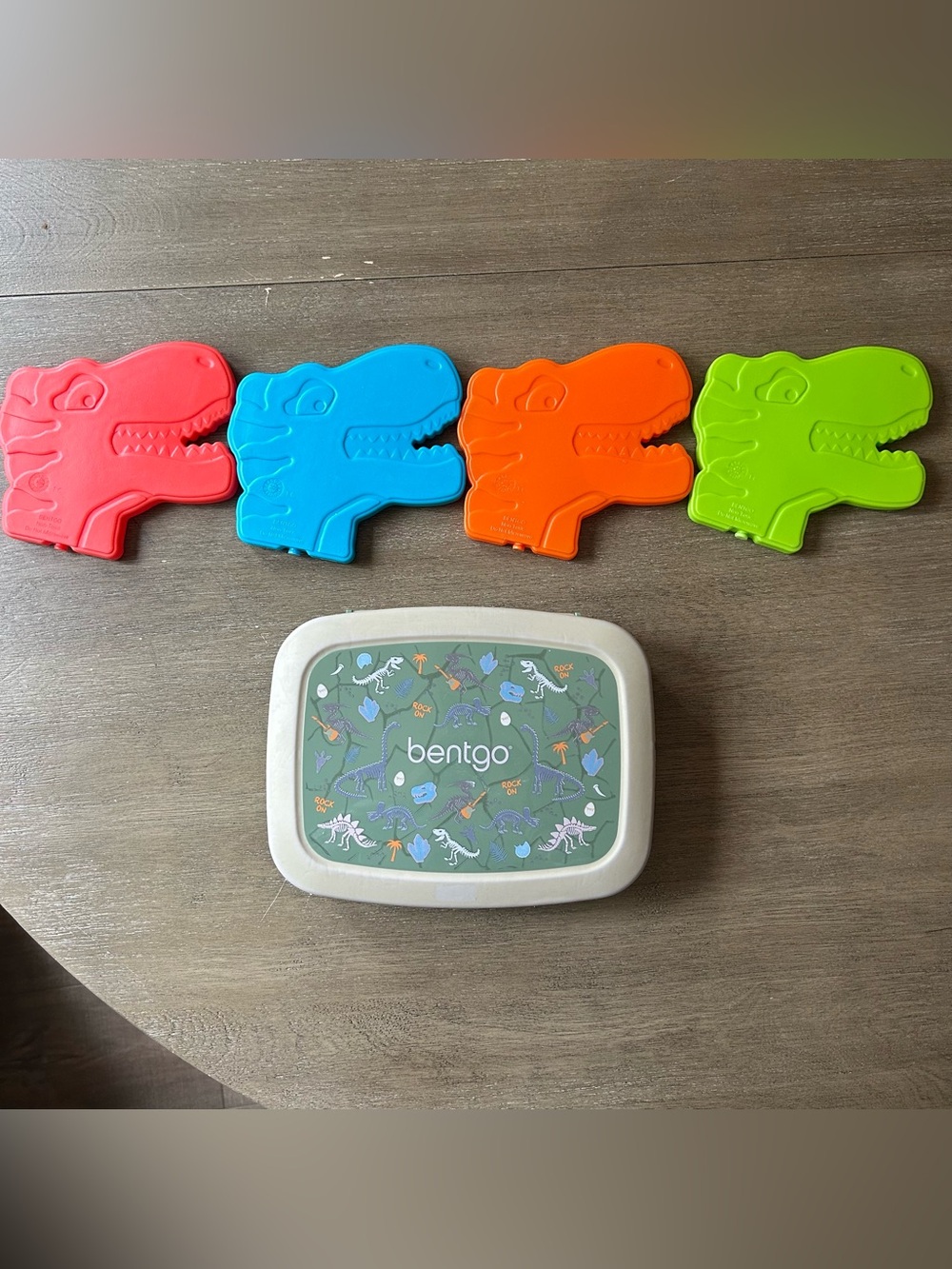 Bentgo Kids Dino Lunchbox with Colorful Dinosaur Ice Packs